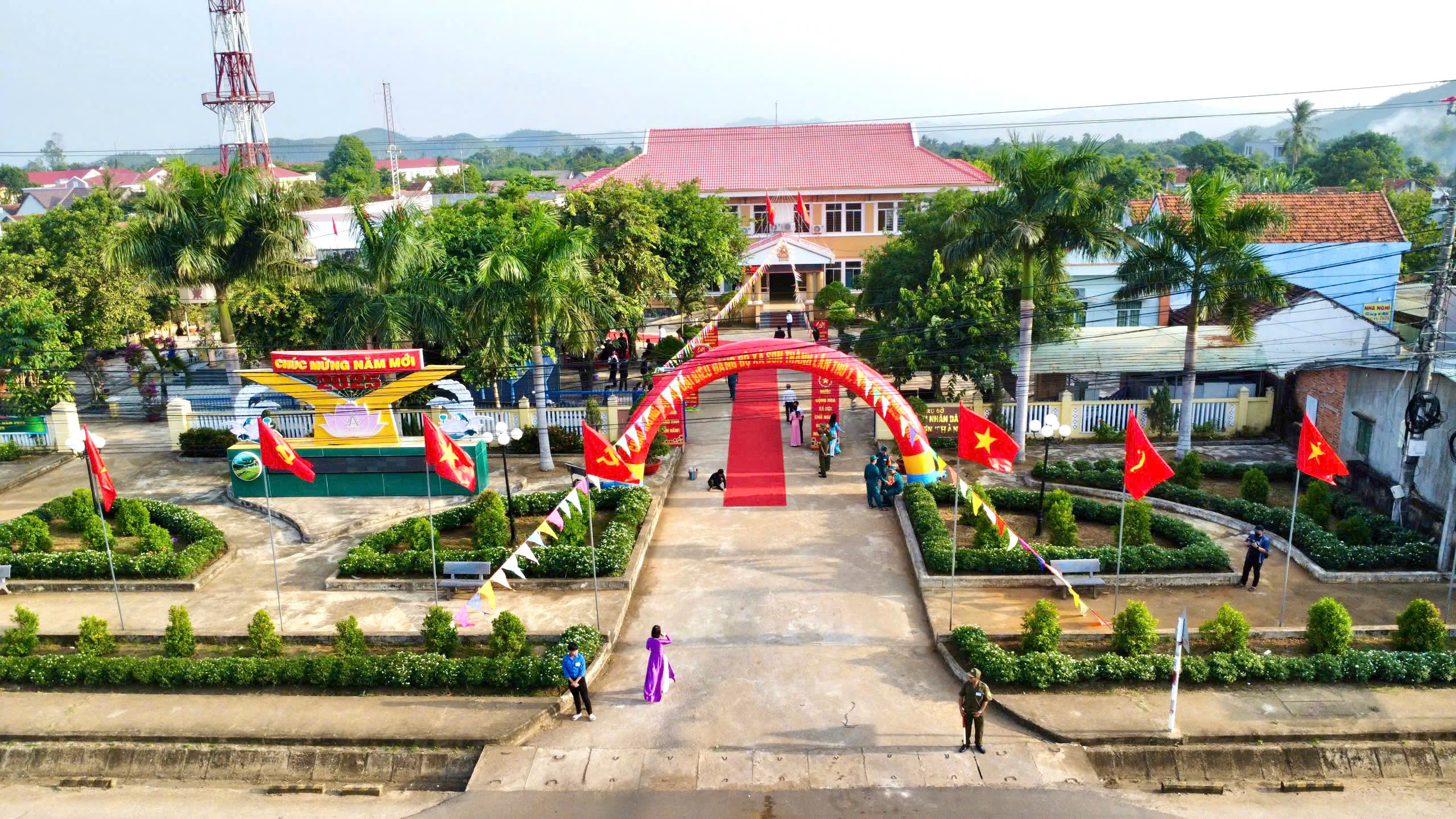 ĐẠI HỘI LẦN THỨ I CỦA ĐẢNG BỘ XÃ SƠN THÀNH THÀNH CÔNG RỰC RỠ